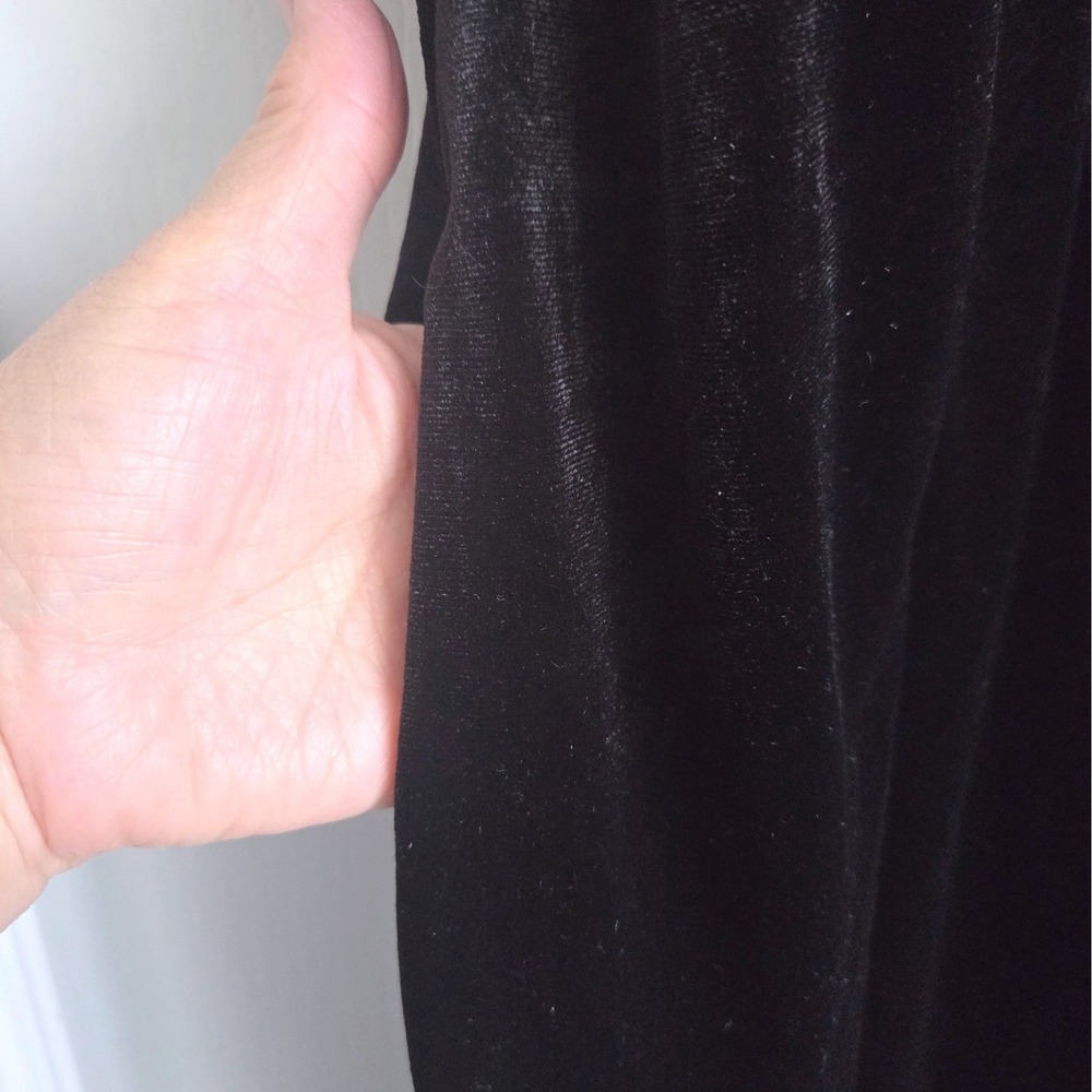 Kiyonna Black Velvet Surplice V-Neck Empire Waist Dress Plus Size 5X Pockets NEW - Picture 7 of 7